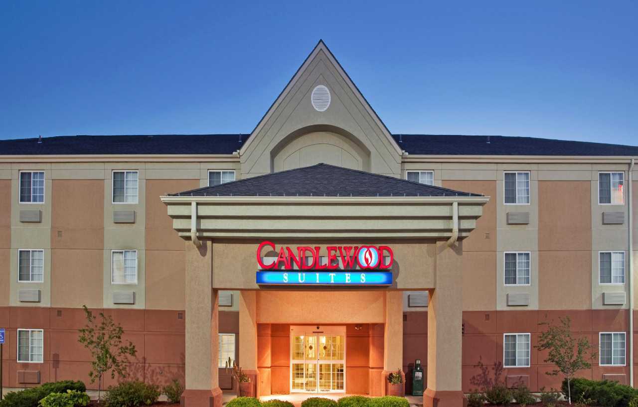 Mainstay Suites Emporia Exterior photo